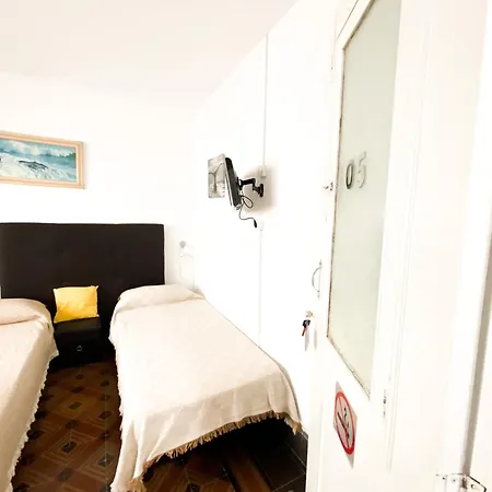 Eucalipto Hostel *