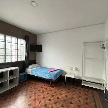 Hostel Eucalipto Guesthouse